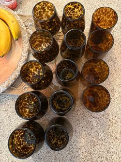 Glass cups