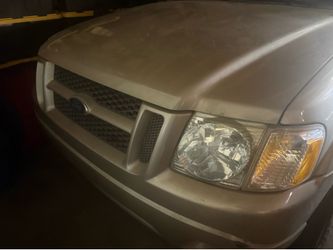 2005 explorer truck