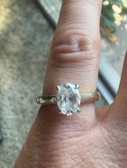 14k Yellow gold Natural Diamond engagement ring