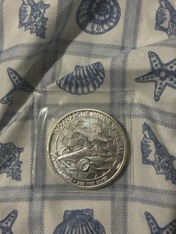 1oz .999 silver round