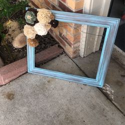 Lovely Farm House Style Picture Holder🥰🥰🤩👍