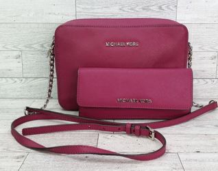 Michael Kors Jet Set Crossbody Bag Wallet Pink Shoulder Bag Purse Set