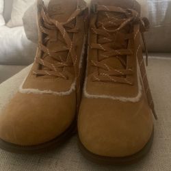 Women Boots UGG