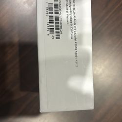 AirPods Generation 4 Pro