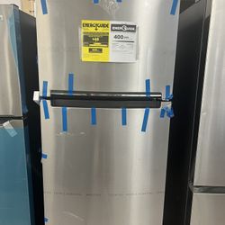 Whirlpool Top Freezer Refrigerator In Stainless Steel 