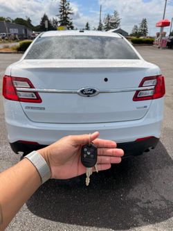 2018 Ford Taurus