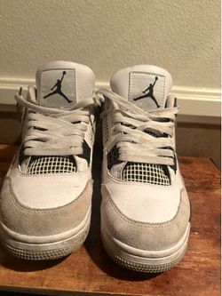 military black jordan 4s