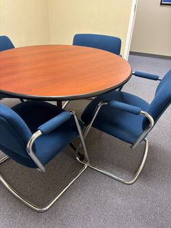 Table& 4 chairs