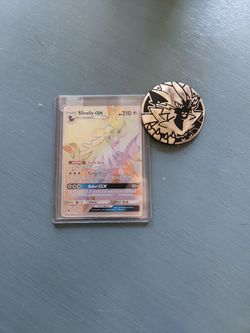 Rainbow Rare Silvally GX Pokemon