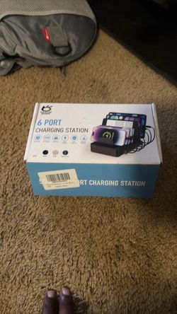 Creative design 6port charging station