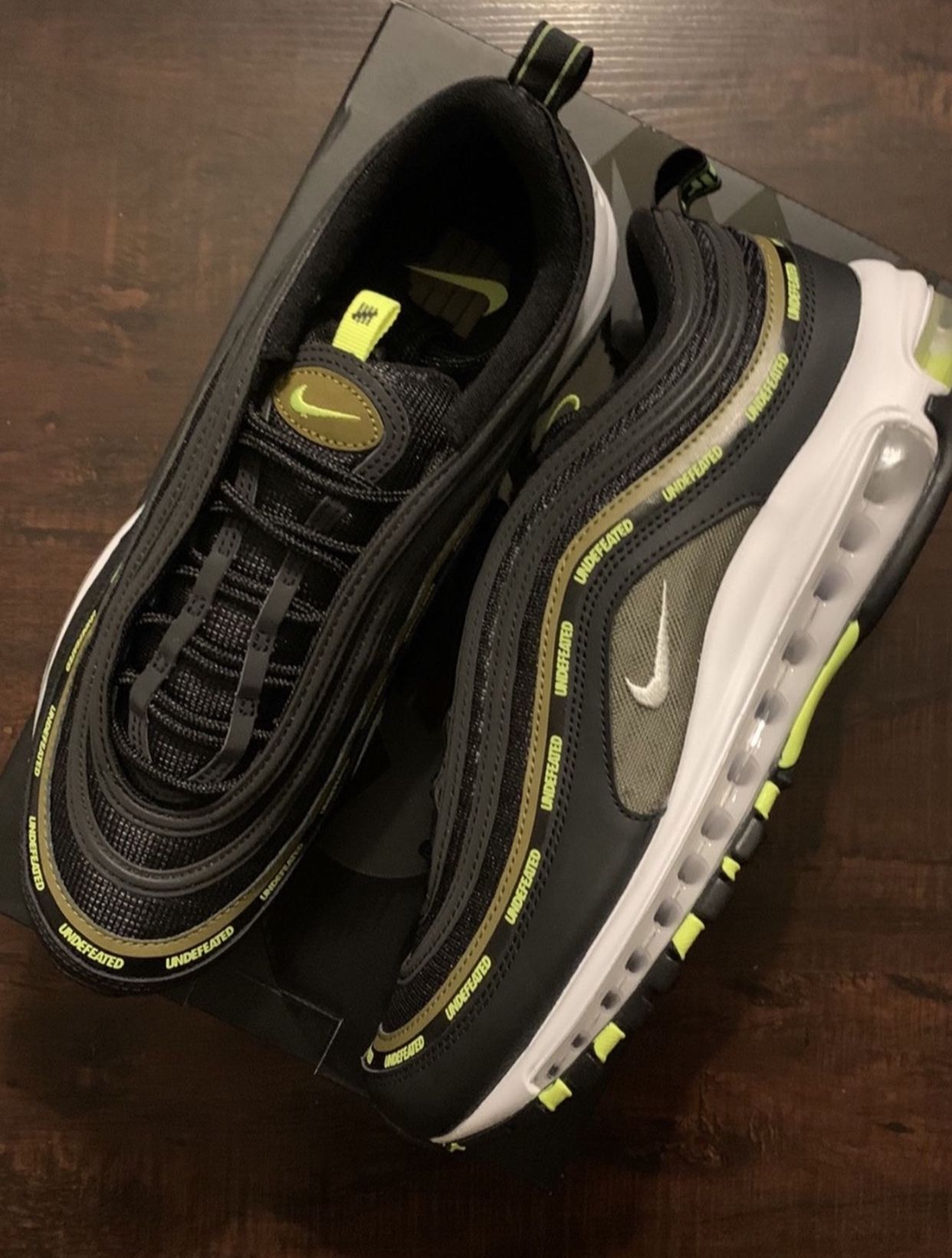 Nike Air Max 97 x Undefeated Black Volt