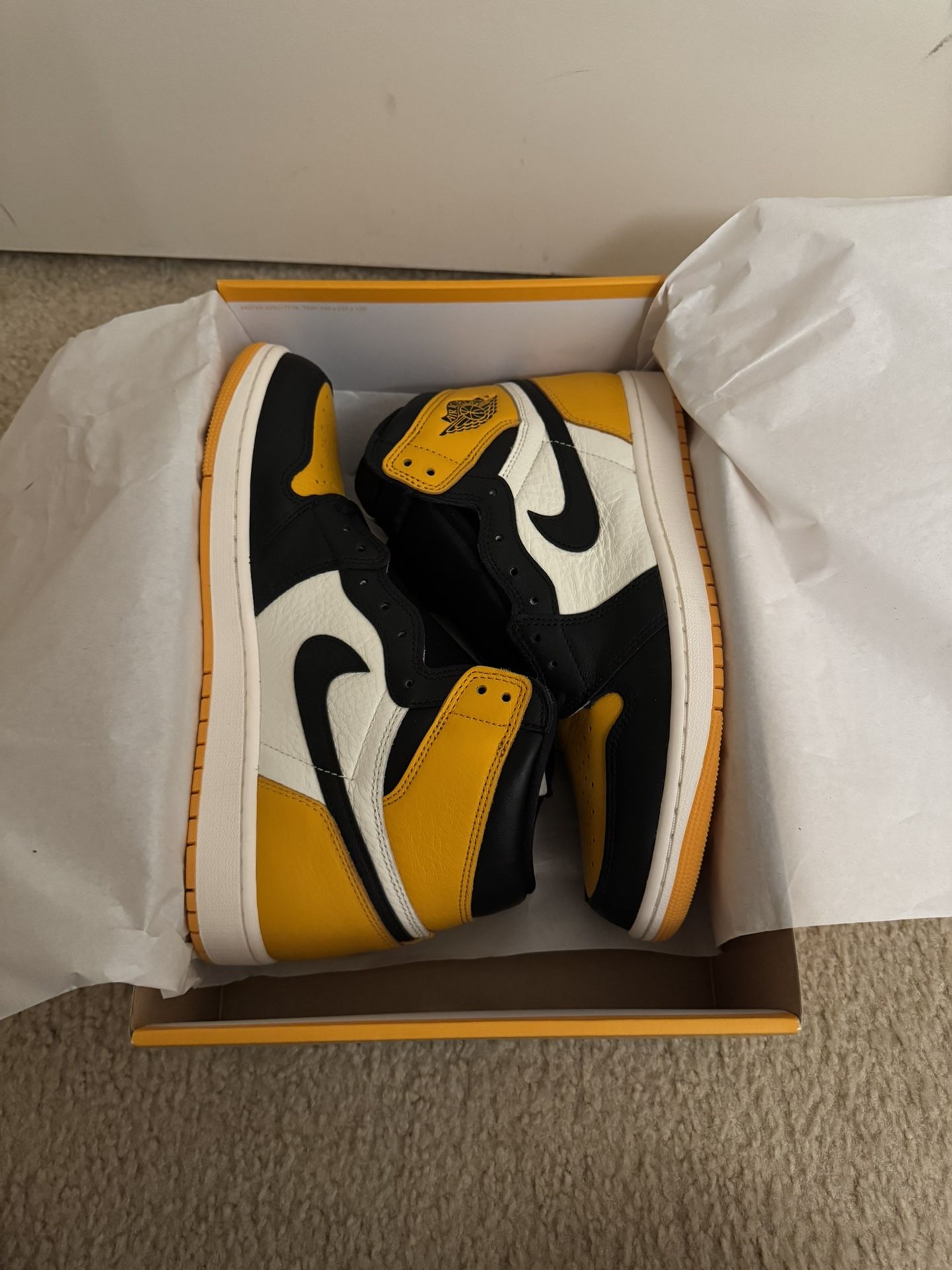 Jordan 1 Taxi Brand New Size 10 $100 Labubu, Union, Off White, Travis Scott