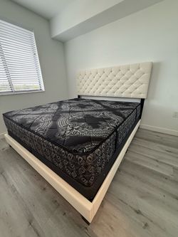 Brand New King bed with king mattress - same day delivery š