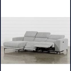 109” Sectional With Left Arm Facing Chaise