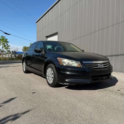 2011 HONDA ACCORD - CLEAN TITLE