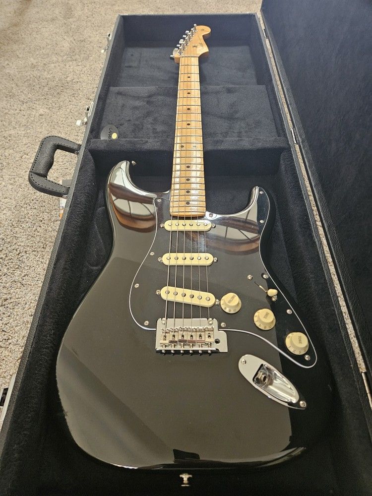 Fender Stratocaster MIM 75th Anniversary