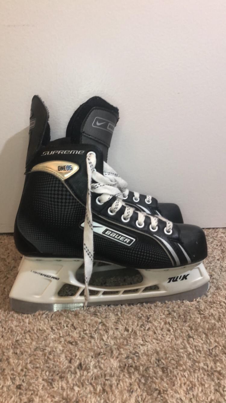 Nike bauer supreme one05 hot sale
