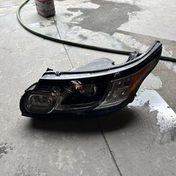 2015-2019 Driver Side Front Headlights