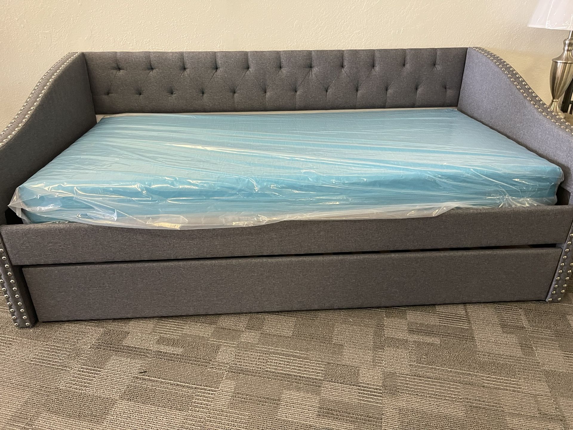 Twin Trundle Day Bed