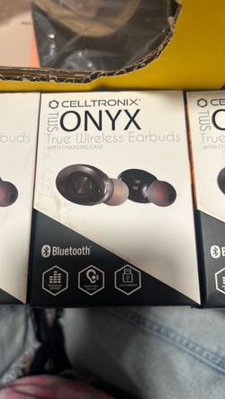 Onyx headphones