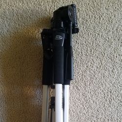 Digital Concepts Tripod TR60N With Quick Release System