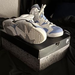 Air Jordan 6 “UNC”