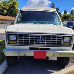 Built 460cid 7.5L Ford Econoline 350