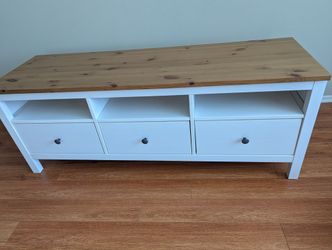 IKEA HEMNES TV Stand / Media Console – White with Wood Top – 3 Drawers