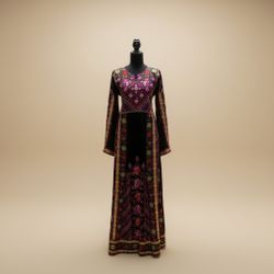 Black and pink thobe