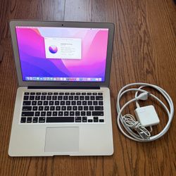 MacBook Air 13” 2017/8GB RAM/128GB SSD/Fully Functional