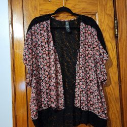 Jessica  Simpson Floral Kimono