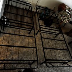 2 Twin /1 Queen Mattress Frame