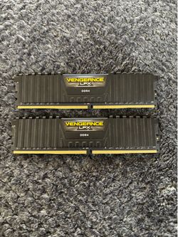 16 GB DDR4 RAM - Corsair Vengeance (2x8gb)