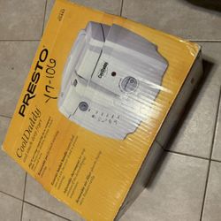 Presto deep fryer