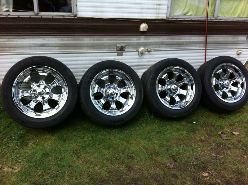 Set of 5 MB motoring 6 lug chrome 20 inch wheels/ tires