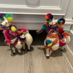 Hand Made Decorative Llamas/Alpacas  6 Inches Tall 