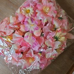 Faux Flowers (Approx. 50-75 Pieces)