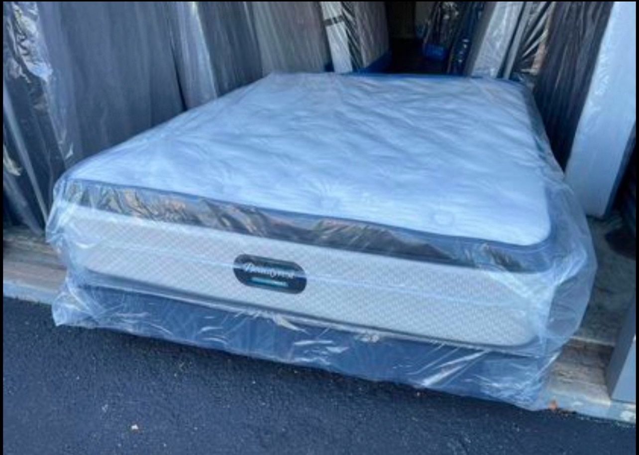 RECOGNIZED BRAND Queen Size Pillow Top 13”New From Factory Delivery Available All Cities
