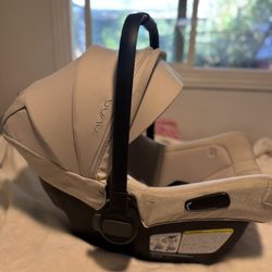NUNA Infant Car Seat