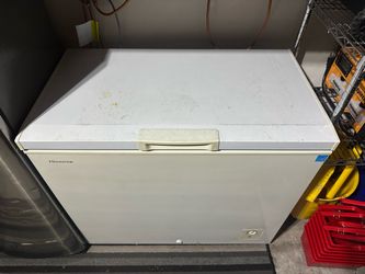 Hisense Chest Freezer White 7 cubic foot
