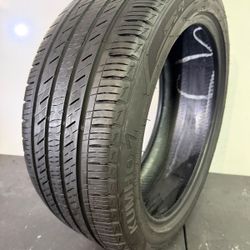 245 45 19  Kumho  Crugen Premium  One Used Tire 70% Life 