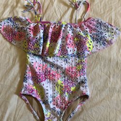Girl Swimsuit Size 6