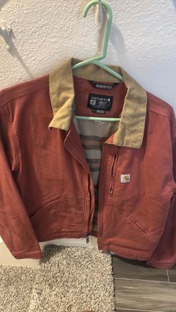 Carhartt jacket women medium