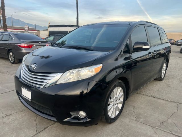 2013 Toyota Sienna