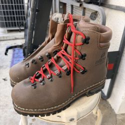 Alico Italian Made Serious Hiking Boots 11