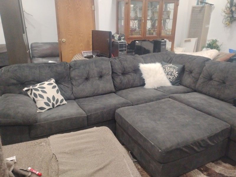 Was 369 Two PC SECTIONAL With Ottoman Today Only 250