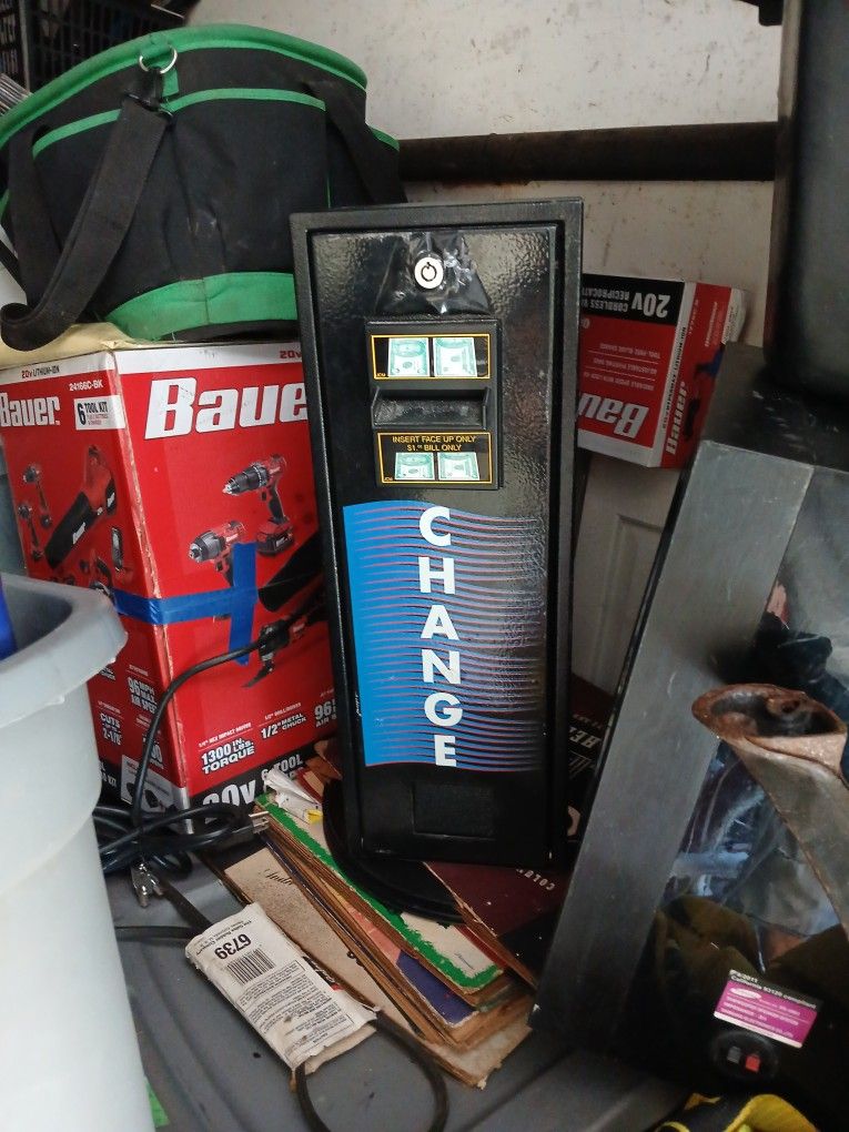 New Change Machine