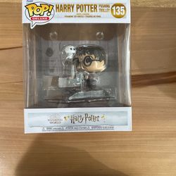Harry Porter “pushing Trolley” Funko Pop