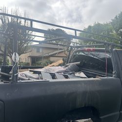 Roof rack on the Dodge ram 07