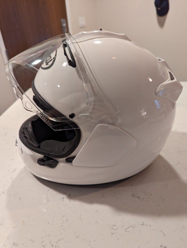 Arai DT-X Motorcycle Helmet (Size L)